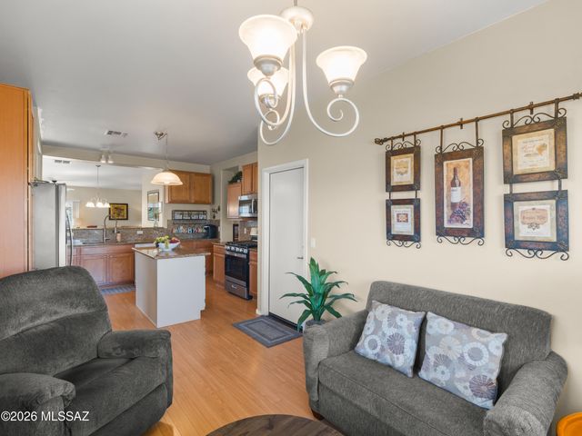 15857 S Via Cayetano, Sahuarita, AZ 85629