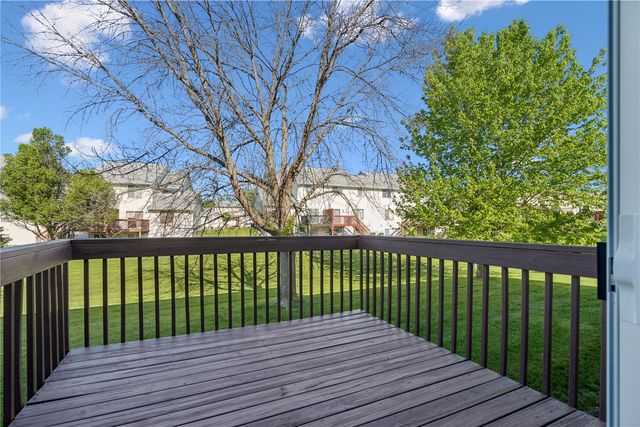 2680 Pheasant Ridge Ct, Marion, IA 52302