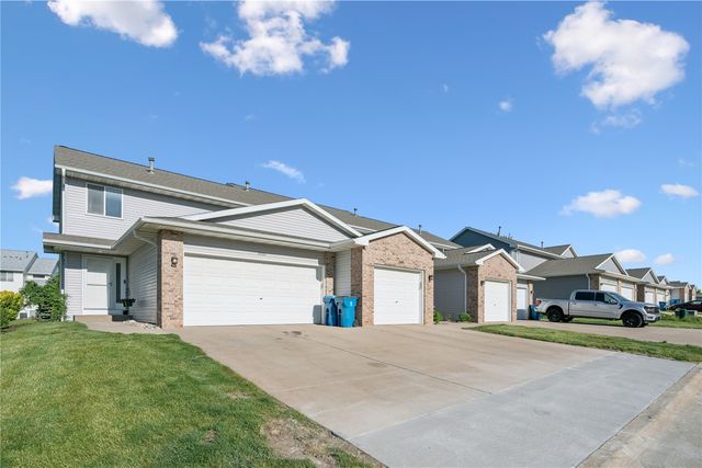 2680 Pheasant Ridge Ct, Marion, IA 52302