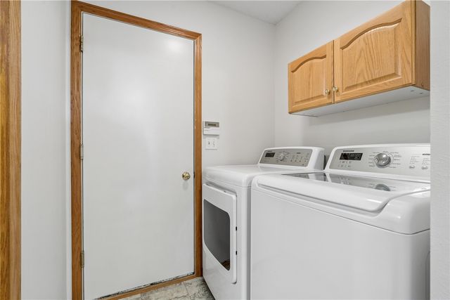 2680 Pheasant Ridge Ct, Marion, IA 52302