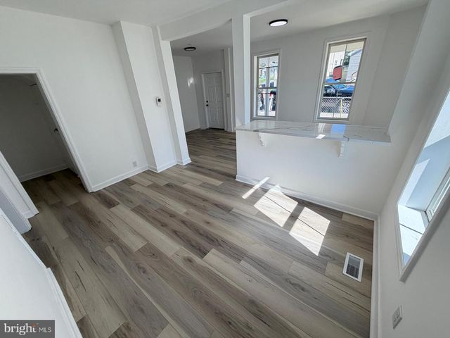 526 N HIGH ST, Martinsburg, WV 25404