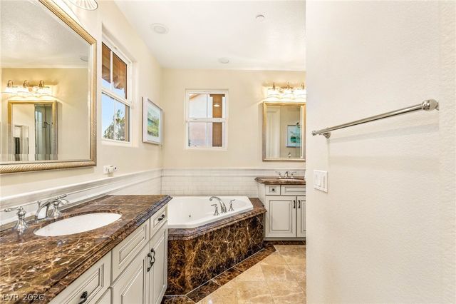 7 Via Vita Bella, Henderson, NV 89011