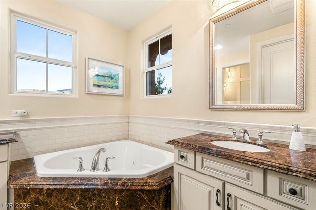 7 Via Vita Bella, Henderson, NV 89011