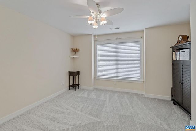 195 BROOKWOOD DR, Charlottesville, VA 22902