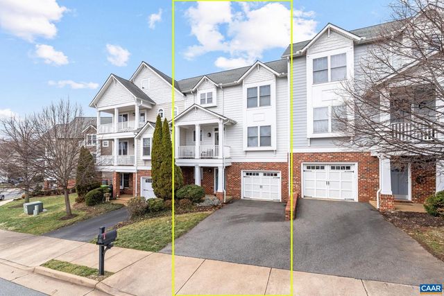195 BROOKWOOD DR, Charlottesville, VA 22902