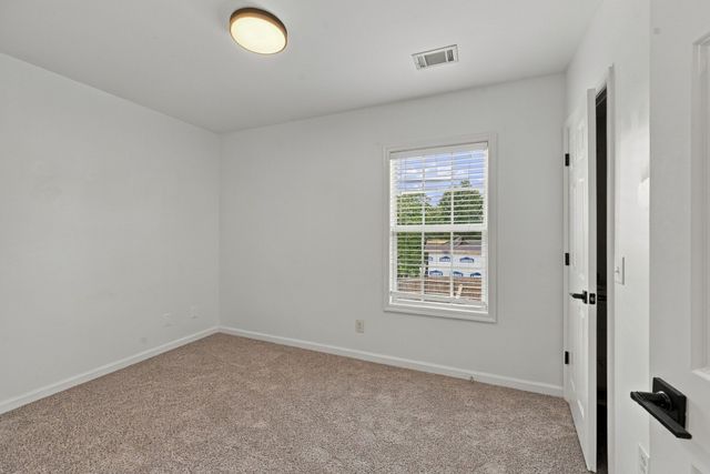 1000 Dodson St, Old Hickory, TN 37138