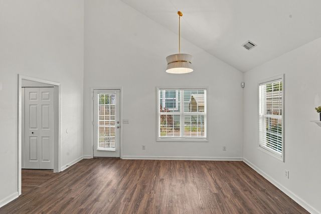 1000 Dodson St, Old Hickory, TN 37138