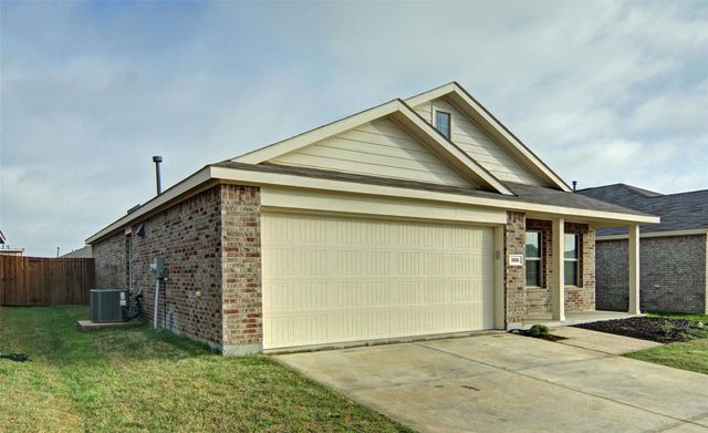 1106 Lady Bird Street, Ennis, TX 75119