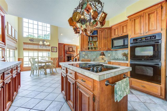 1131 Plantation Drive, Richmond, TX 77406