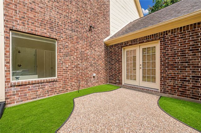 1131 Plantation Drive, Richmond, TX 77406
