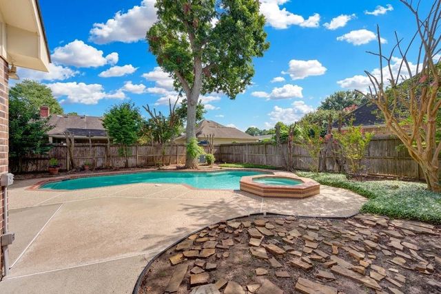 1131 Plantation Drive, Richmond, TX 77406