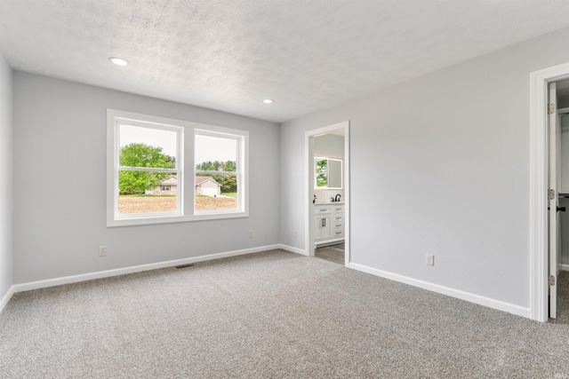 12470 N Placidview Lane, Milford, IN 46542