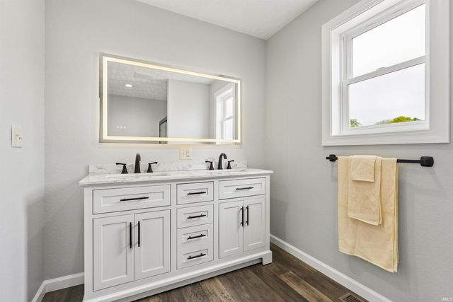 12470 N Placidview Lane, Milford, IN 46542