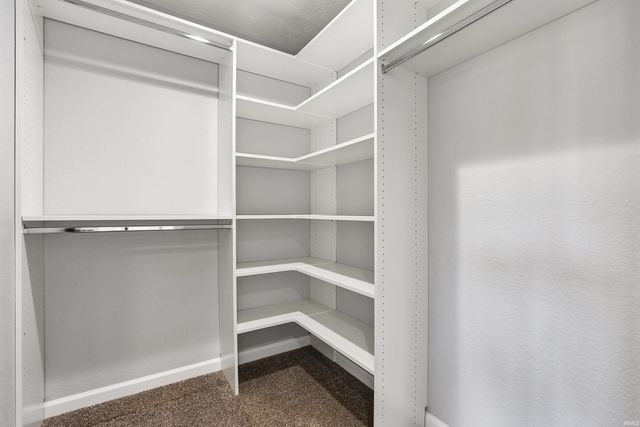 12470 N Placidview Lane, Milford, IN 46542