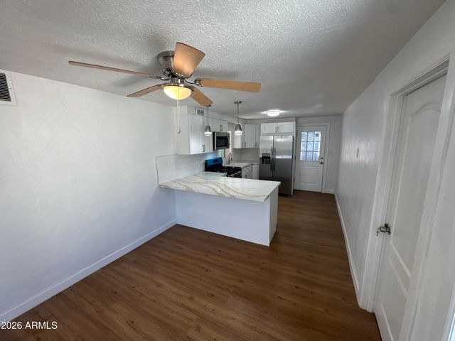 2041 E HARVARD Street, Phoenix, AZ 85006