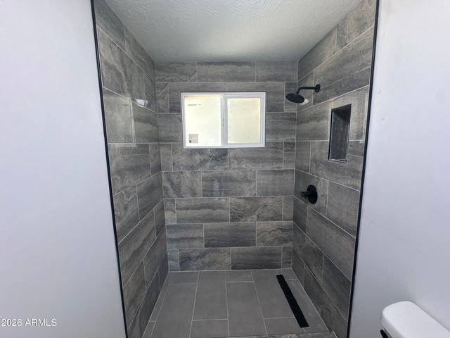 2041 E HARVARD Street, Phoenix, AZ 85006