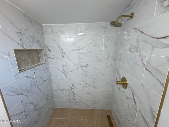 2041 E HARVARD Street, Phoenix, AZ 85006