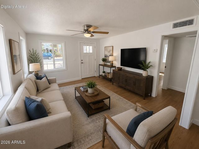 2041 E HARVARD Street, Phoenix, AZ 85006