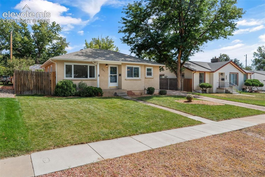 641 Glen Eyrie Circle, Colorado Springs, CO 80904 — photo 3