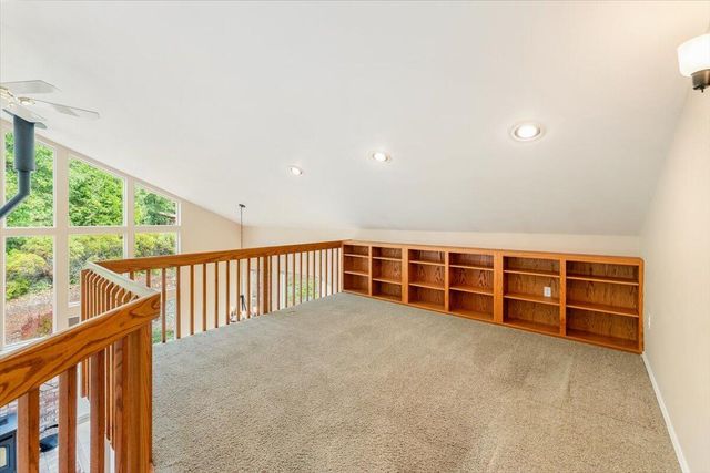 332 Alpine Drive, Mount Shasta, CA 96067