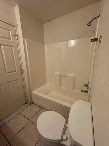 825 E Ridgewood Drive, Garland, TX 75041