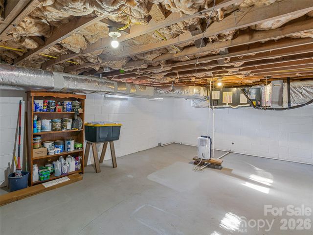 3869 Crab Creek Road, Penrose, NC 28739