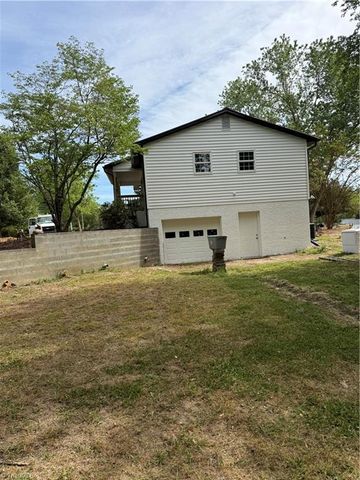 1655 Sink Farm Road, Lexington, NC 27295