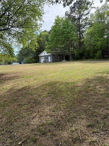 1655 Sink Farm Road, Lexington, NC 27295