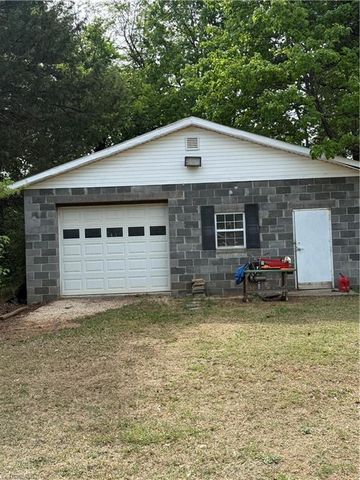 1655 Sink Farm Road, Lexington, NC 27295