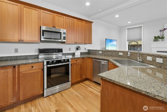 8030 212th Street SW, Edmonds, WA 98026