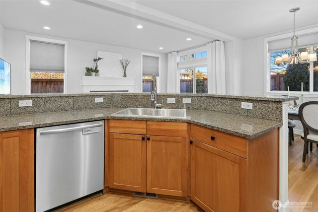 8030 212th Street SW, Edmonds, WA 98026