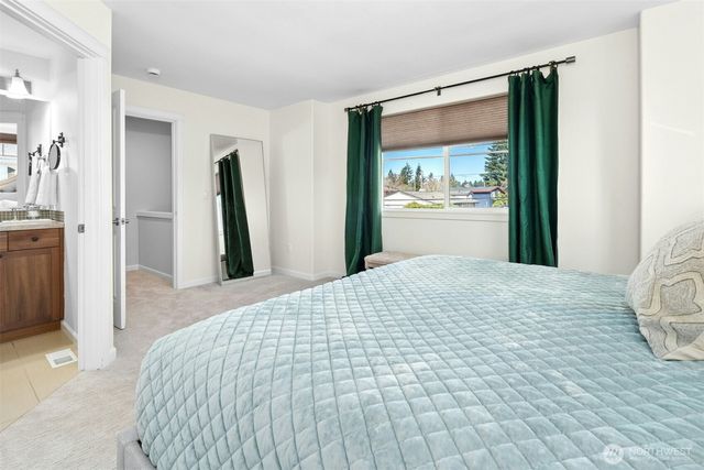 8030 212th Street SW, Edmonds, WA 98026