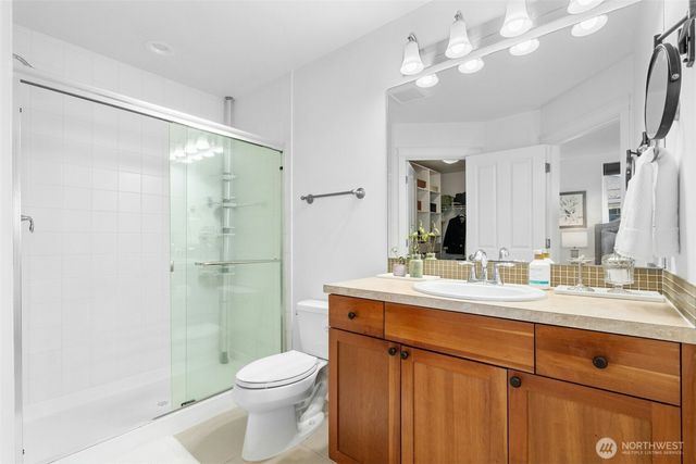 8030 212th Street SW, Edmonds, WA 98026