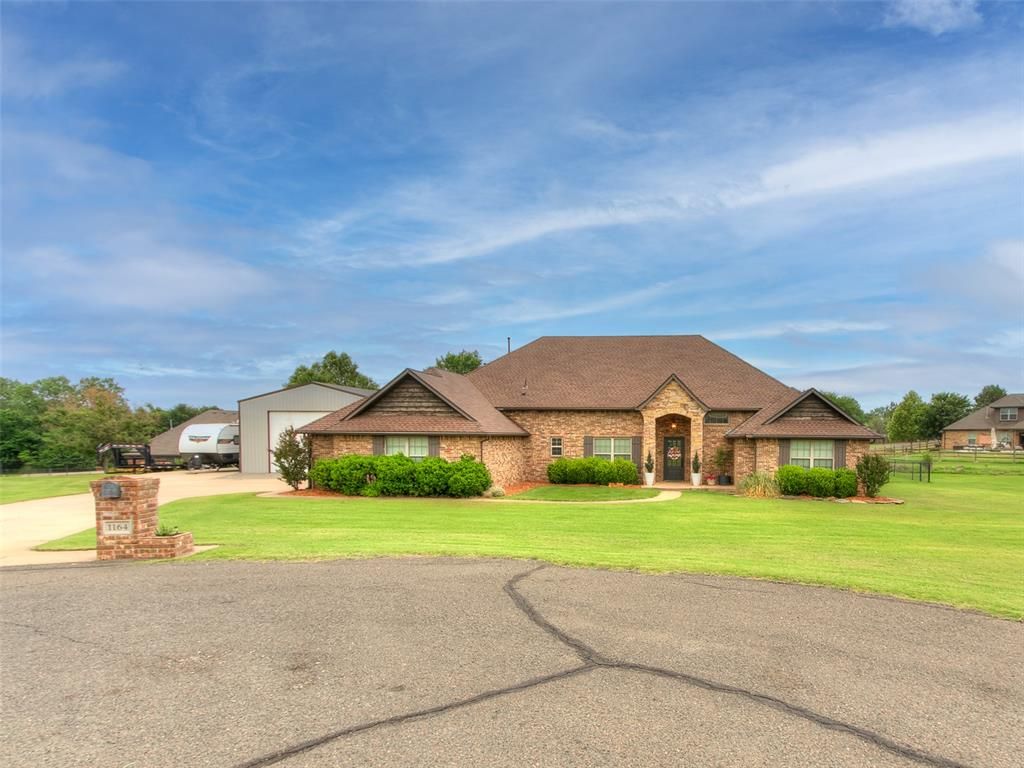 1164 Stone Point Circle, Edmond, OK 73034