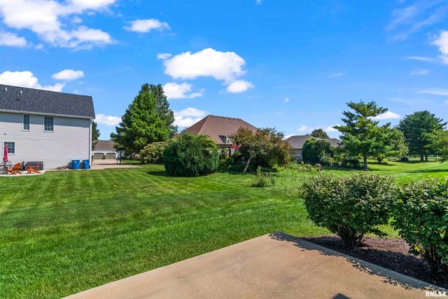 3909 WATERSTONE Way, Springfield, IL 62711