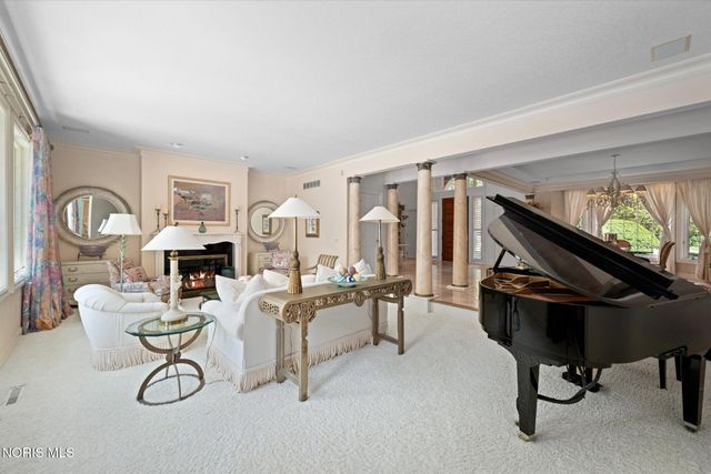 10751 Brexton Court, Whitehouse, OH 43571