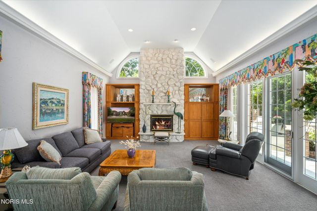 10751 Brexton Court, Whitehouse, OH 43571