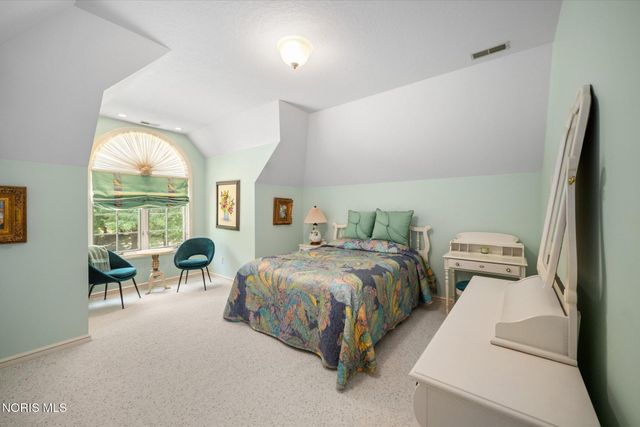 10751 Brexton Court, Whitehouse, OH 43571