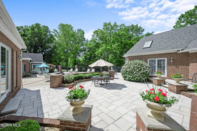 10751 Brexton Court, Whitehouse, OH 43571