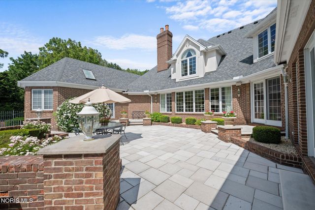 10751 Brexton Court, Whitehouse, OH 43571