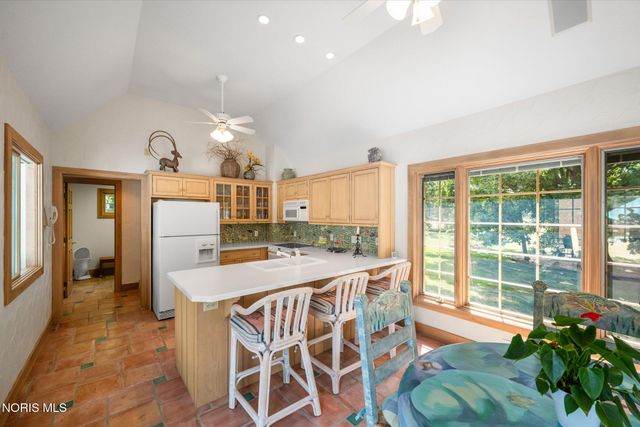 10751 Brexton Court, Whitehouse, OH 43571