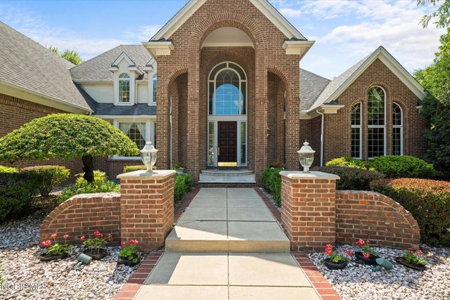 10751 Brexton Court, Whitehouse, OH 43571