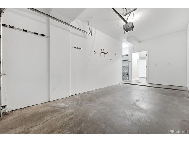 8601 E Dry Creek Rd 114, Englewood, CO 80112