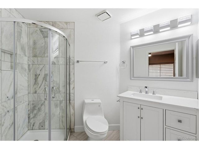 8601 E Dry Creek Rd 114, Englewood, CO 80112