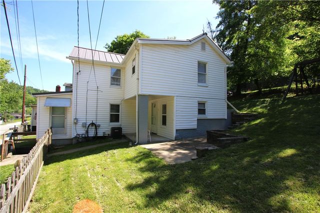 17 Hoon Street, Monongahela, PA 15063