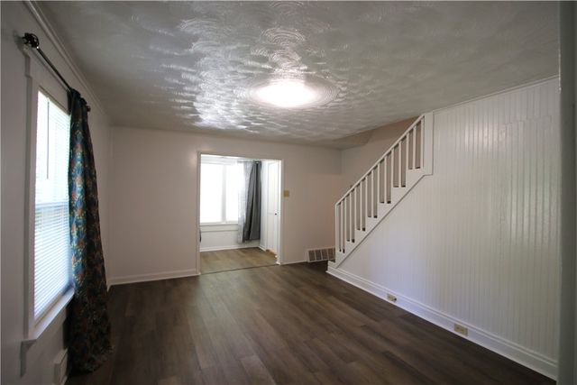 17 Hoon Street, Monongahela, PA 15063