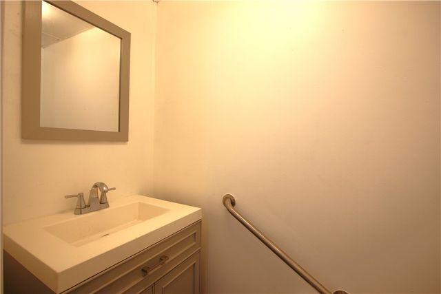 17 Hoon Street, Monongahela, PA 15063