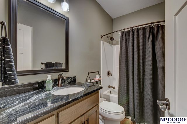 880 Birch Drive, Arlington, NE 68002