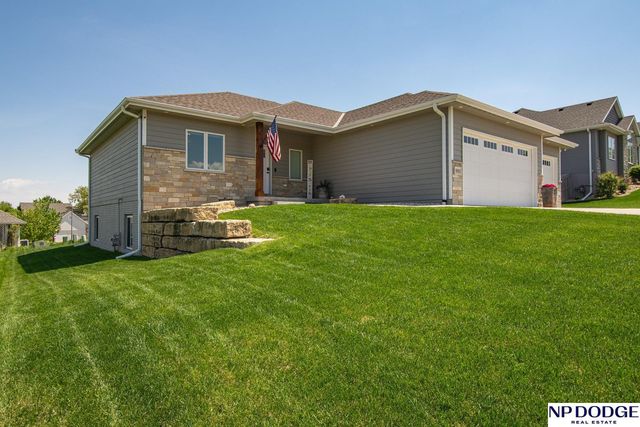 880 Birch Drive, Arlington, NE 68002