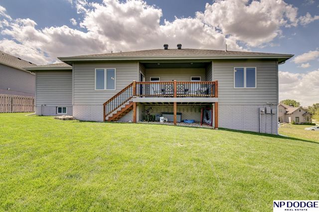 880 Birch Drive, Arlington, NE 68002
